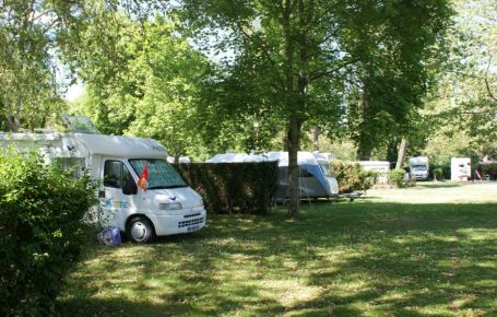 Emplacements camping en Eure-et-Loir, ombragés