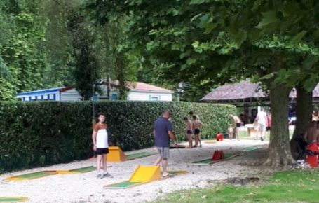 Parcours de mini-golf