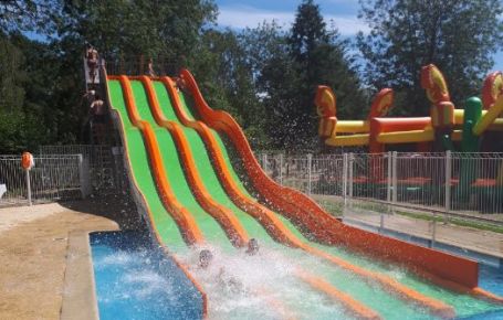 Amusez-vous dans notre espace aquatique avec toboggans en Eure-et-Loir